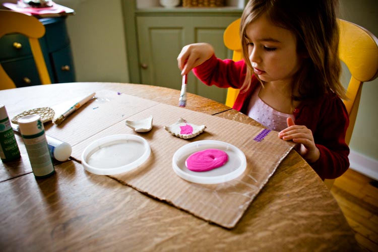 air dry clay trinket dishes 3|www.sparklestories.com| by thistle by thimble