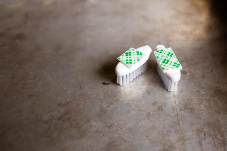 simple brushbots 4 |www.sparklestories.com| libby & dish