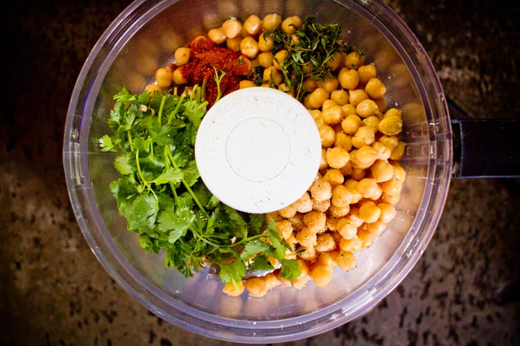 chickpea burgers 1 | www.sparklestories.com| martin & sylvia: more adventures!