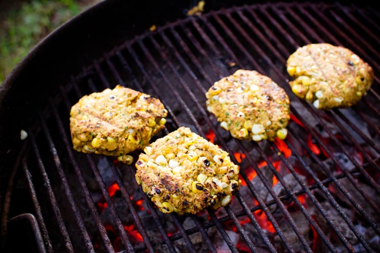 chickpea burgers 3 | www.sparklestories.com| martin & sylvia: more adventures!