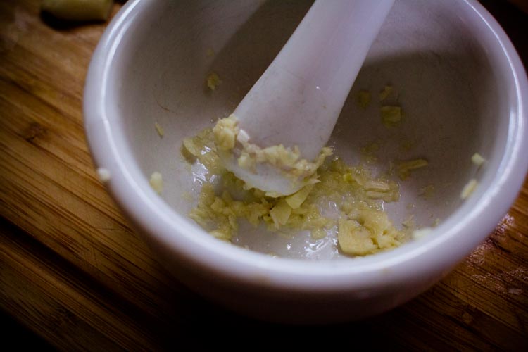 avocado yogurt dip 2| www.sparklestories.com| martin & sylvia: saturdays!