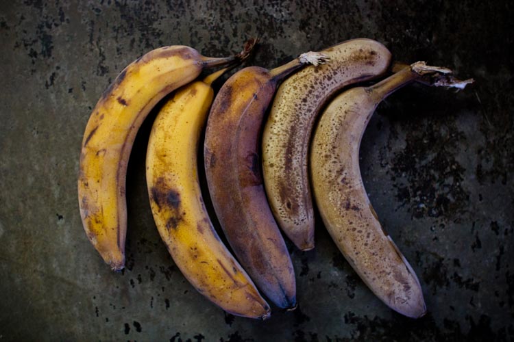 banana soft serve ice cream 1 | www.sparklestories.com| by thistle by thimble