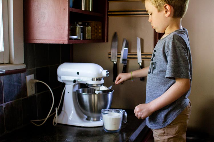 peanut butter ice cream sandwiches 3 |www.sparklestories.com| at home with martin & sylvia