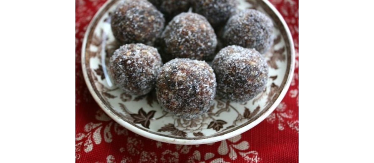 blog-Crafts and recipes Week Three Sugarplums and Sugarplum Bunny Bites -1200-525-70KB-jpg