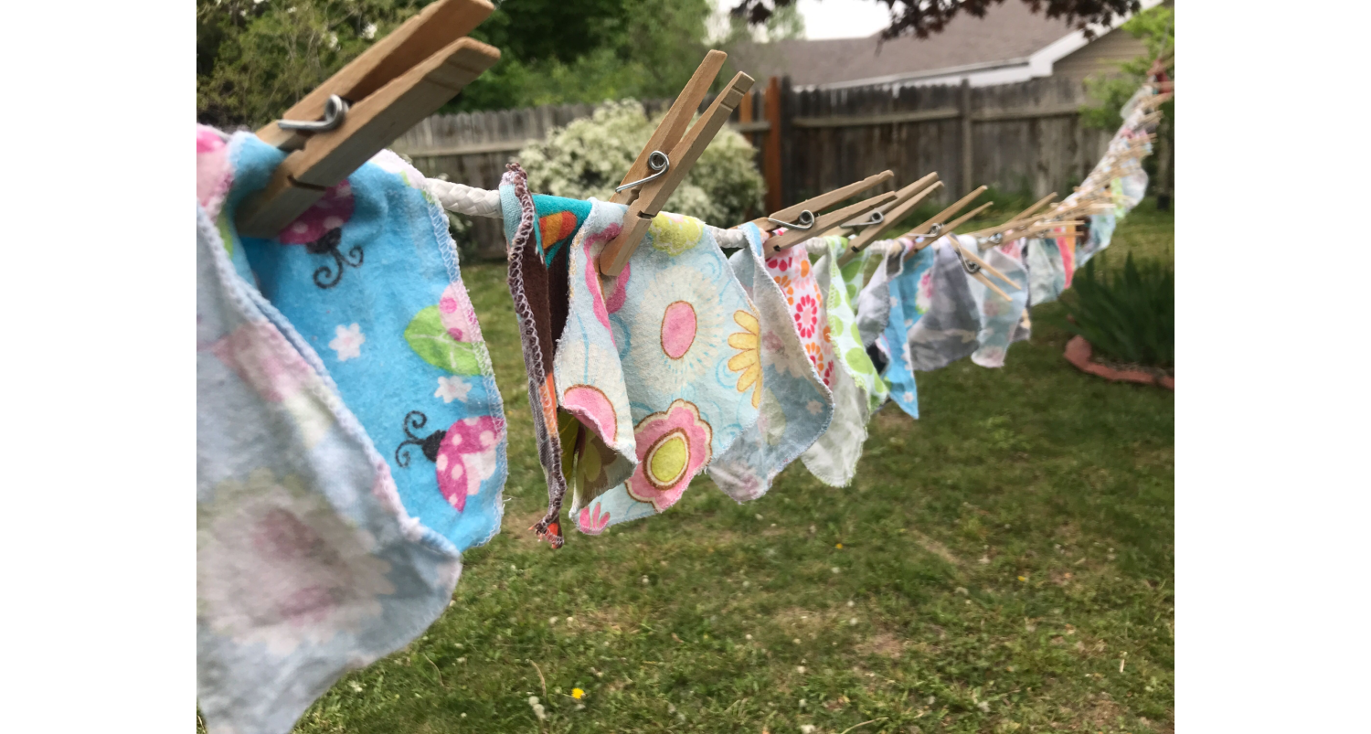 cloths on clothesline