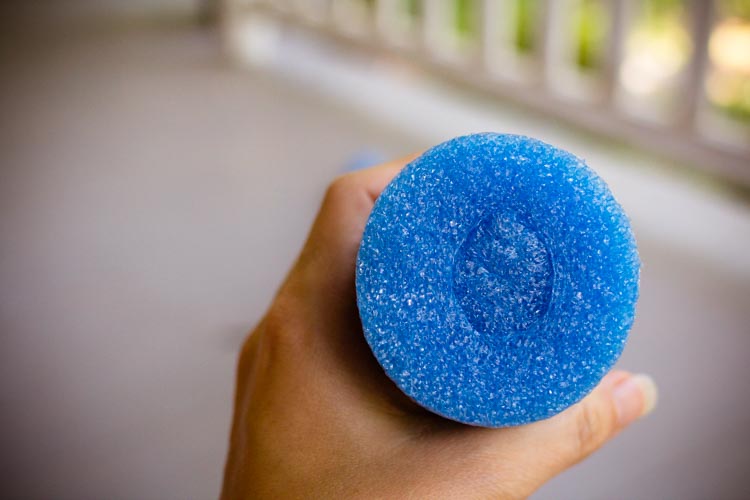 packing the end of the noodle