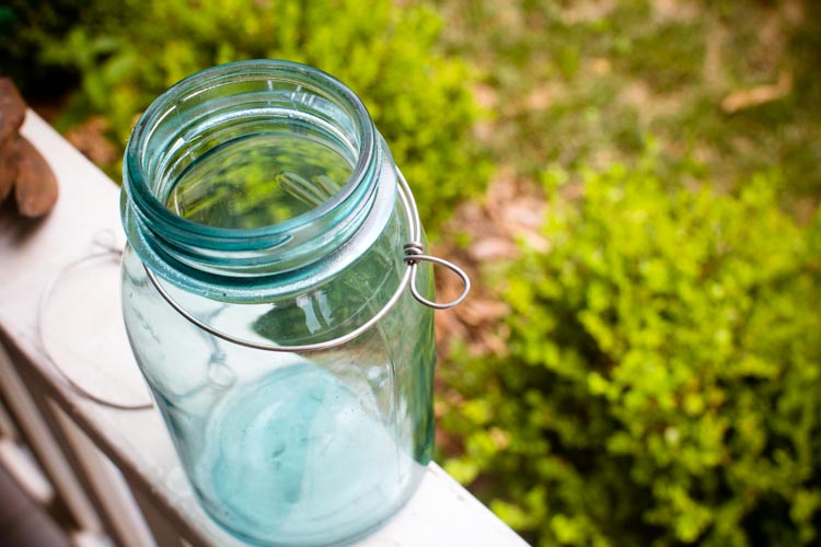 10 (put attachment piece on jar)