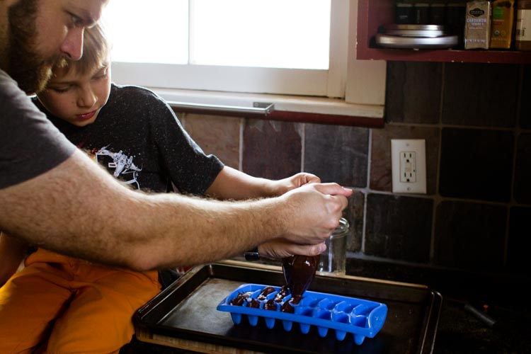 hot chocolate on a stick 6 |www.sparklestories.com| the willowbee tree