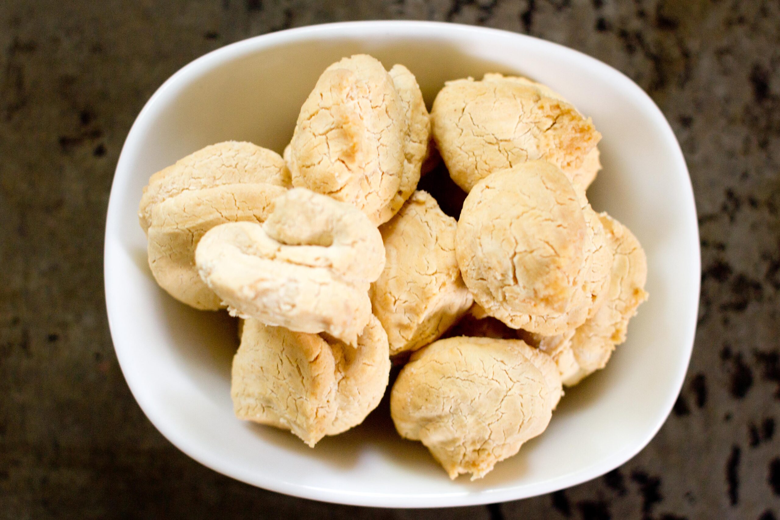 peanut-butter-dog-treats