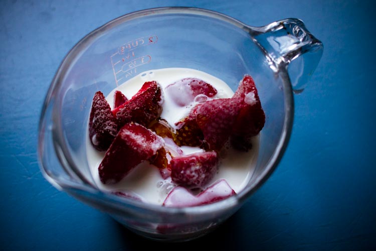 smoothie bowls | www.sparklestories.com| at home with martin & sylvia