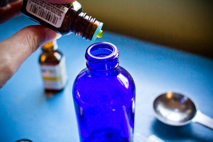 lavender and sweet orange sleepy time spray 3 |www.sparklestories.com| sparkle sleepytime