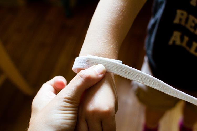 quick, low-sew wings 4 |www.sparklestories.com| martin & sylvia: more adventures!