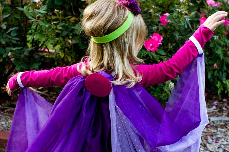 quick, low-sew wings 5 |www.sparklestories.com| martin & sylvia: more adventures!