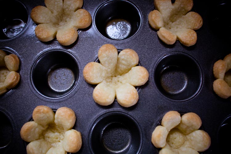 daffodil tarts 16 |www.sparklestories.com| junkyard tales: all together now