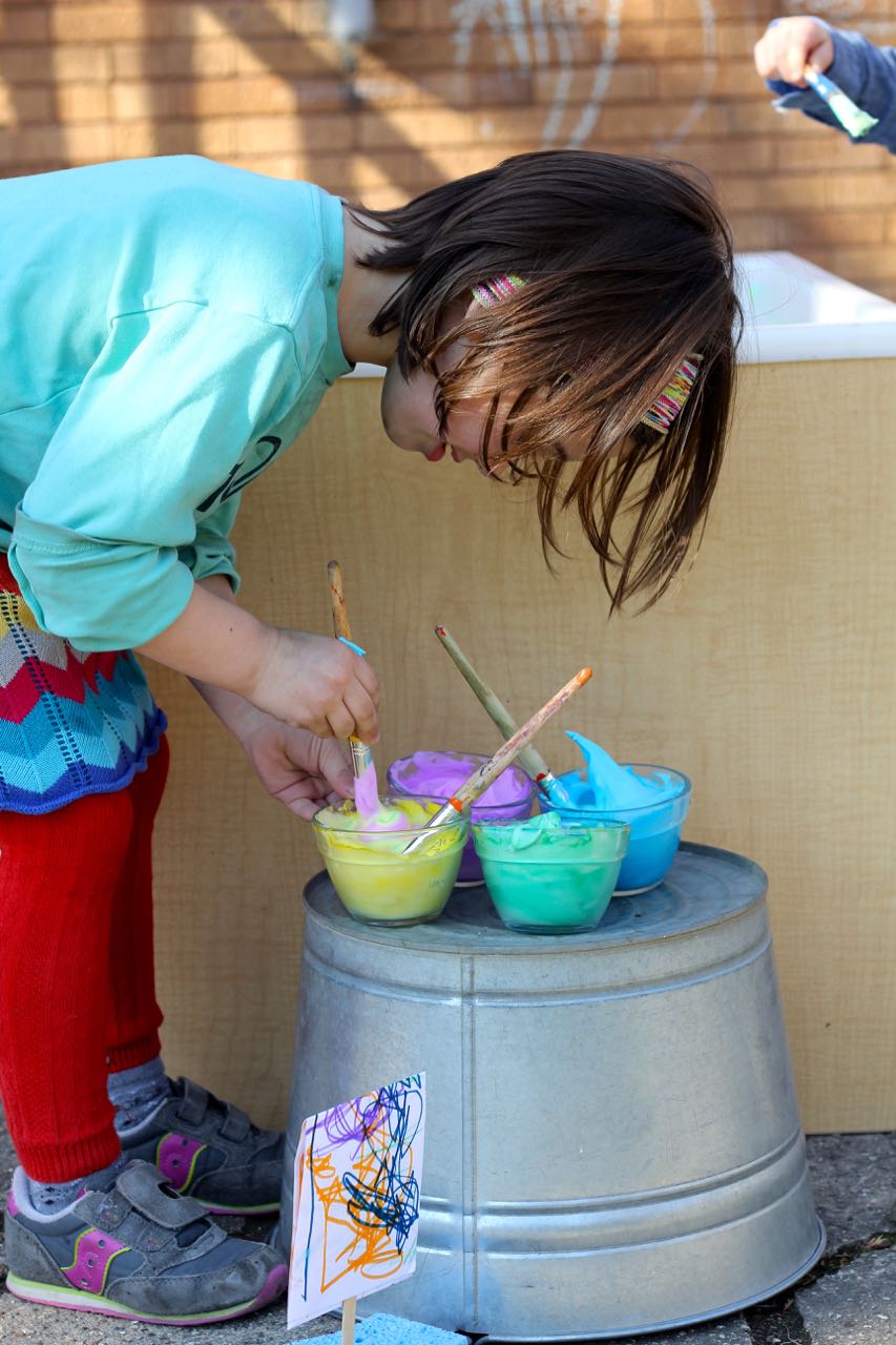 DIY-Homemade-Paint-Recipe-and-Tutorial-?-2-options-with-2-ingredients