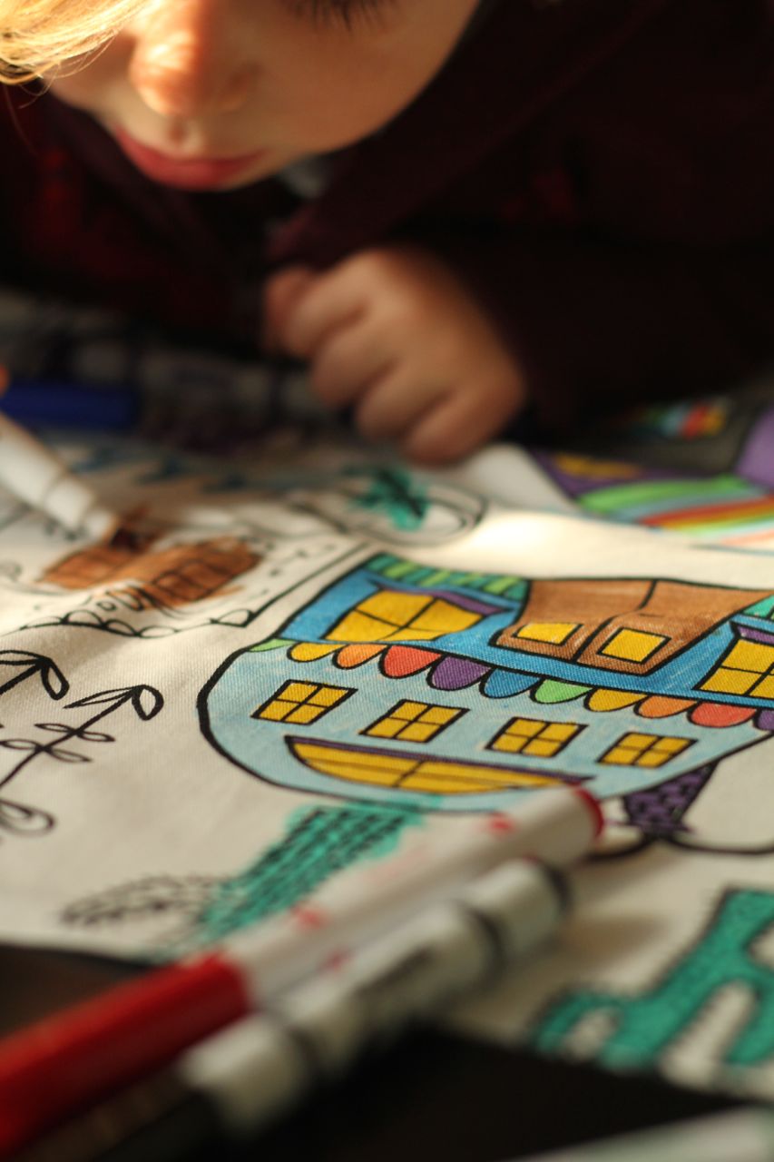 Furoshiki-details-?-decorating-the-fabric-wrap