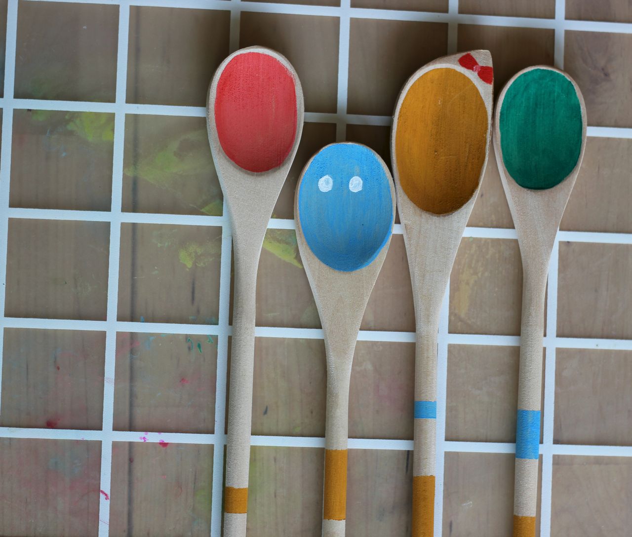 Imagining-Personalities-for-Handmade-Puppets