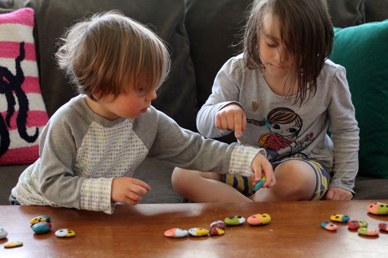 Learning-how-to-play-dominos