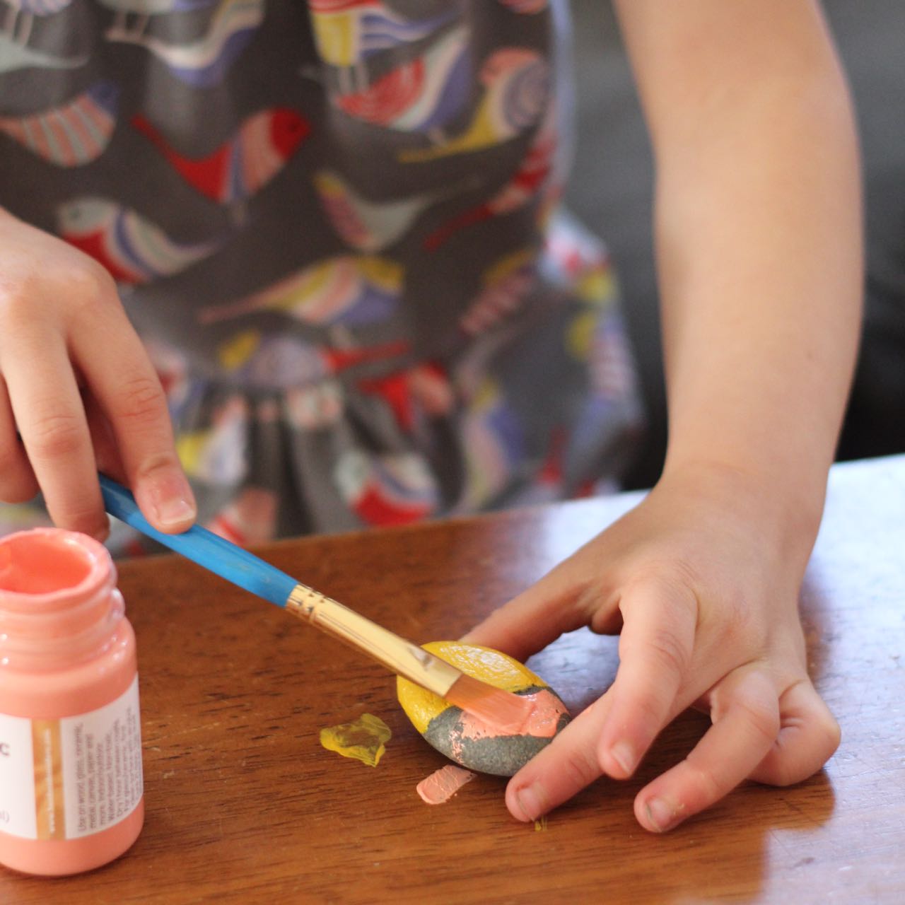 Painting-the-other-side-of-each-domino-?-mix-and-match-the-colors
