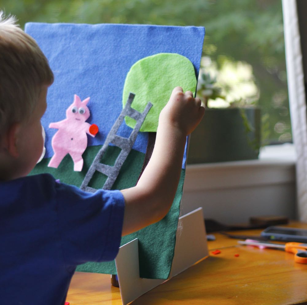 Sharing-Stories-with-Felt