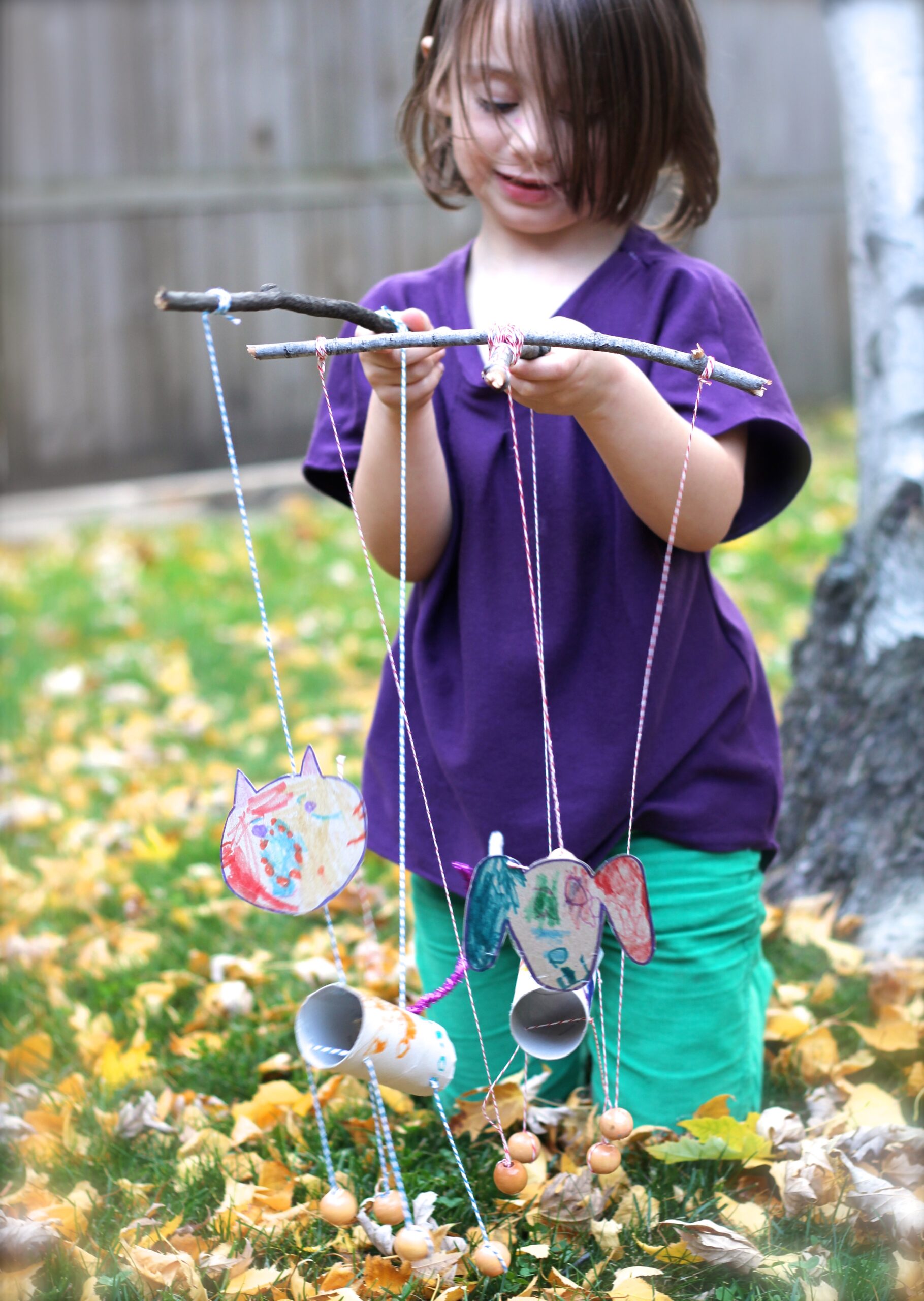 dog-and-cat-marionettes