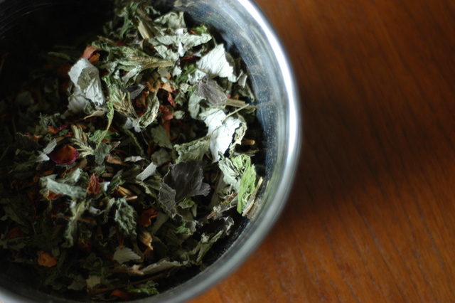 mineral rich tea 3|www.sparklestories.com| martin & sylvia's nature school