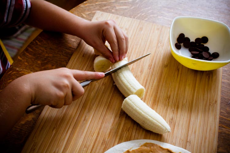 peanut butter and banana quesadillas 2| www.sparklestories.com| at home with martin & sylvia